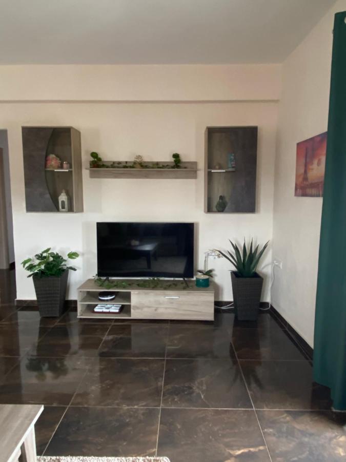 Natalie'S House Apartment Alexandroupoli Bagian luar foto